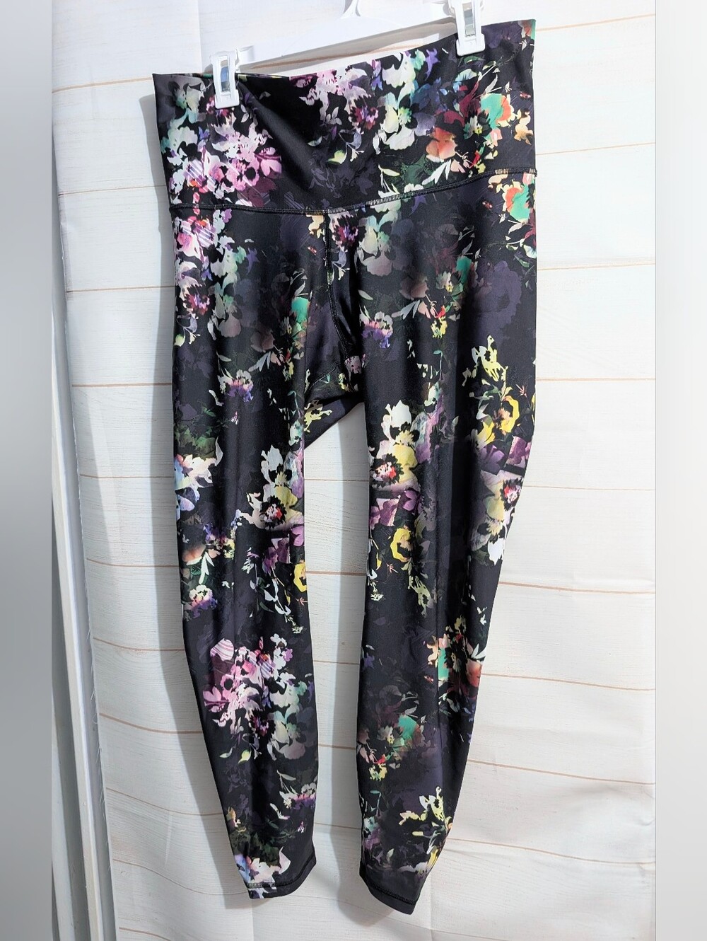 Old Navy Active Powersoft Floral High-Waist Leggings Black Multi Colored Size XL